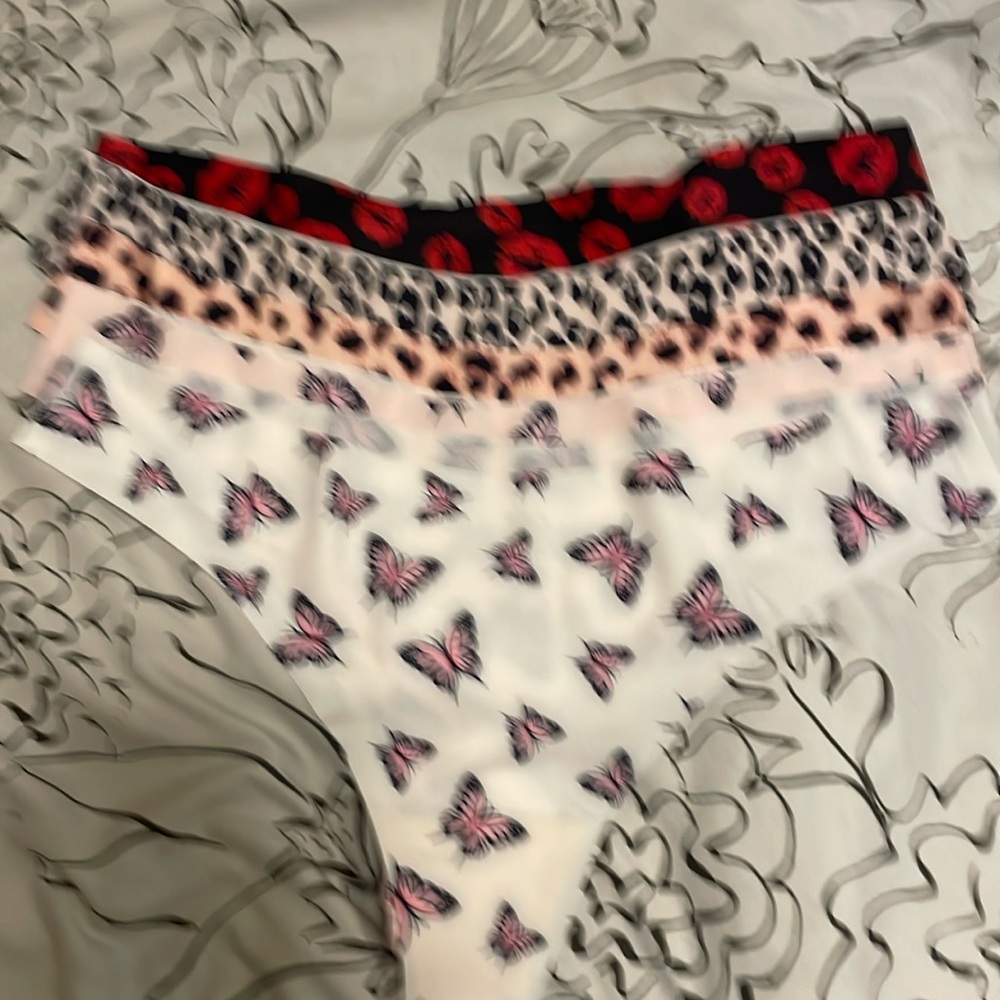 4 pack adorable seamless thongs. $10 each or $20 for all four